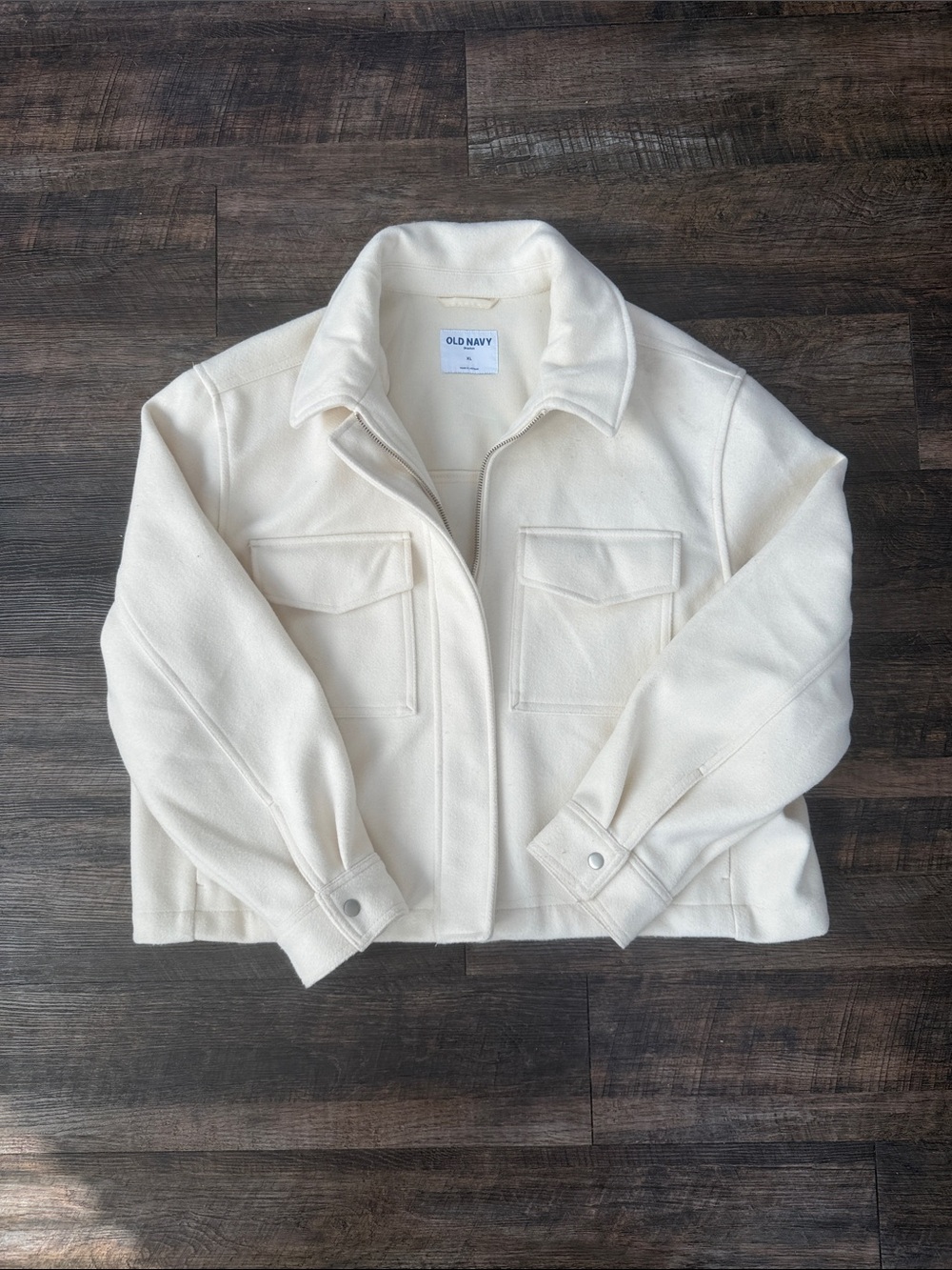 Cropped shaket